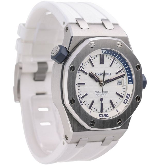 Audemars Piguet Royal Oak Offshore 15710ST.OO.A010CA.01 Image 2